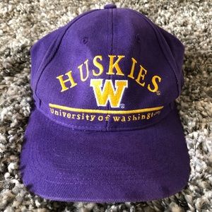 Vintage UW Huskies Hat RARE